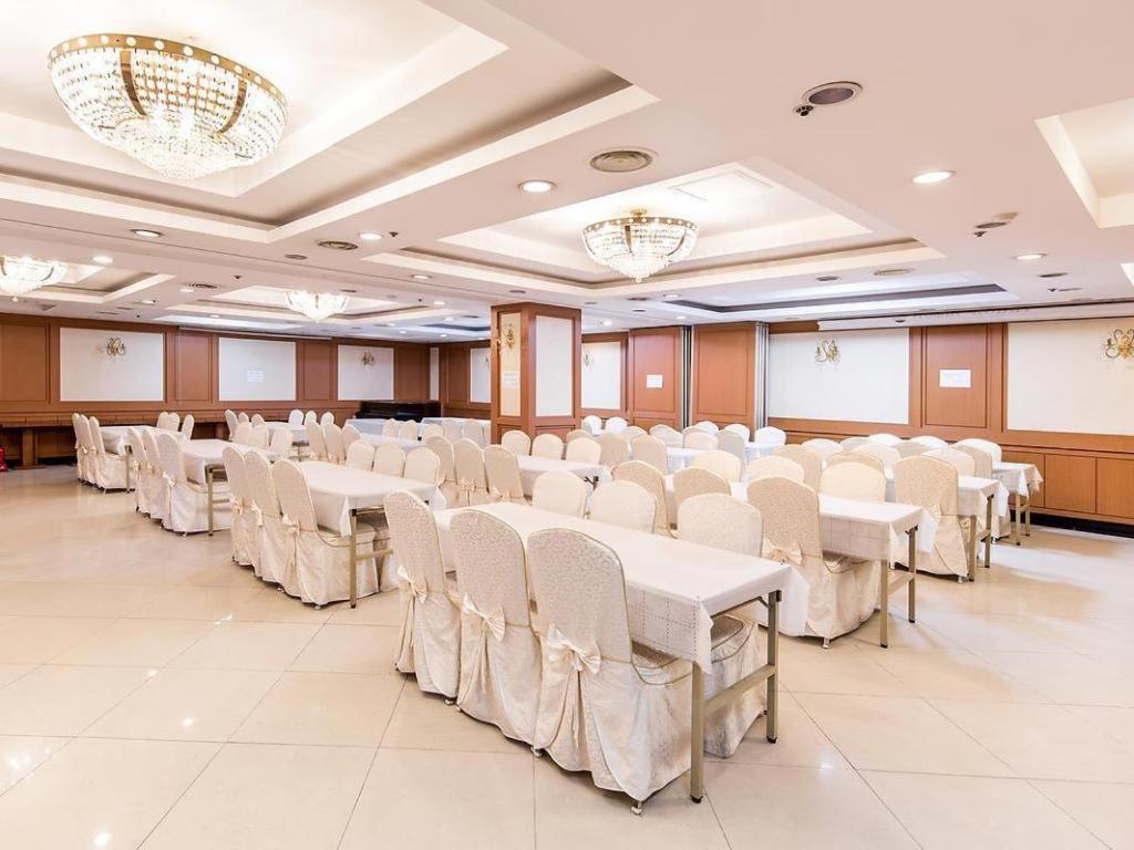 Korea Tourist Hotel Suwon Exterior photo