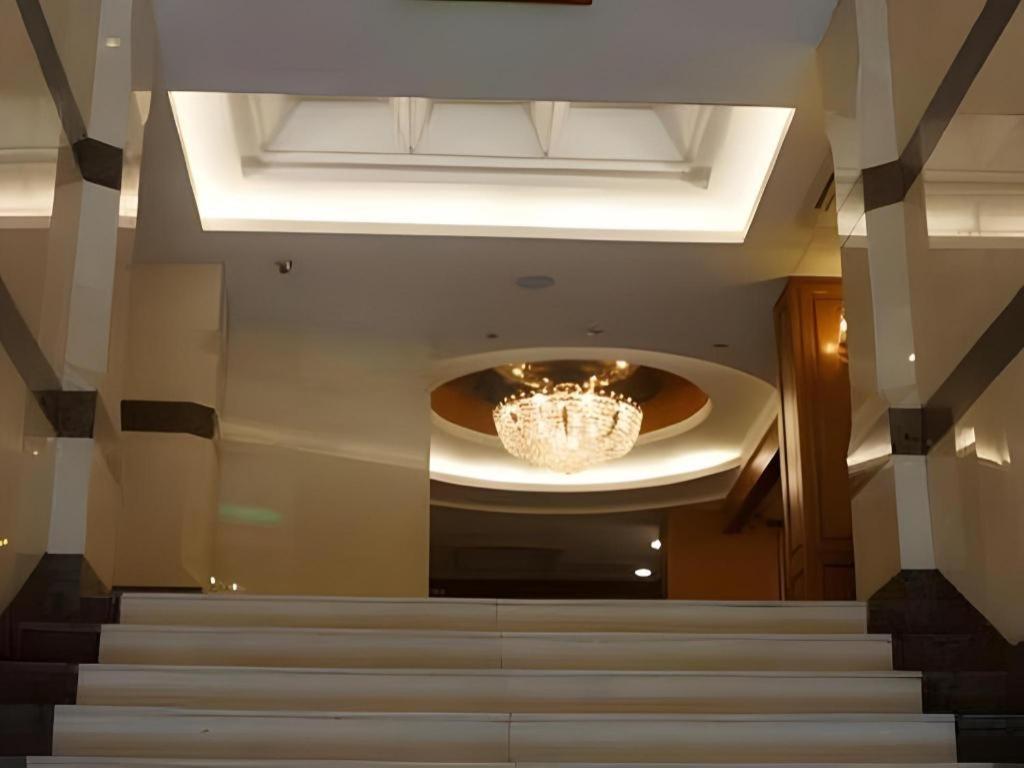 Korea Tourist Hotel Suwon Exterior photo